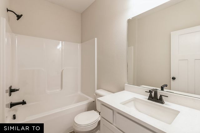 1012 Shady Lane Drive, Norwalk, IA 50211