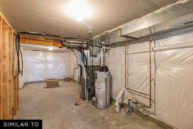 1012 Shady Lane Drive, Norwalk, IA 50211