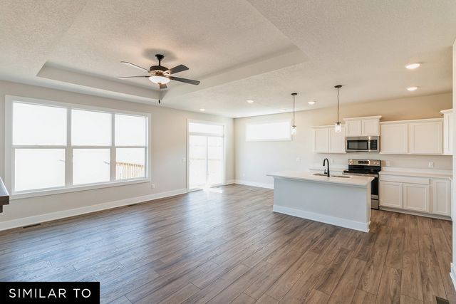 1012 Shady Lane Drive, Norwalk, IA 50211