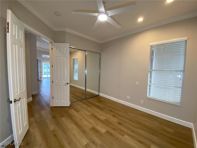 2740 Island Pond LN, Naples, FL 34119