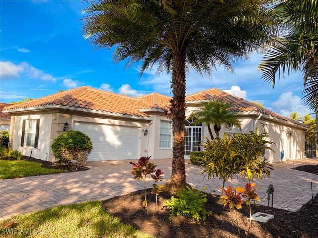 2740 Island Pond LN, Naples, FL 34119