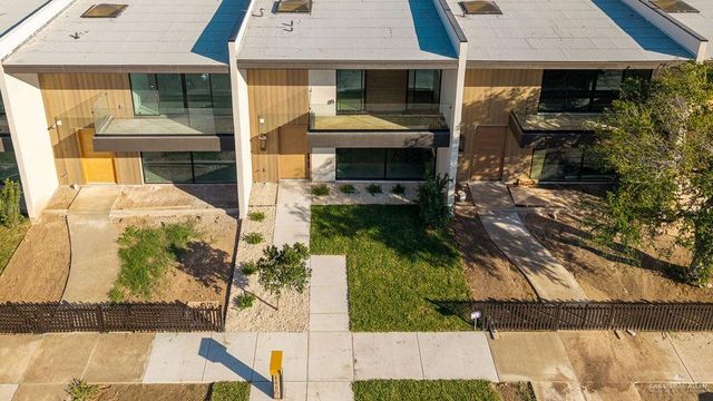 1410 S 7th Avenue, Edinburg, TX 78539