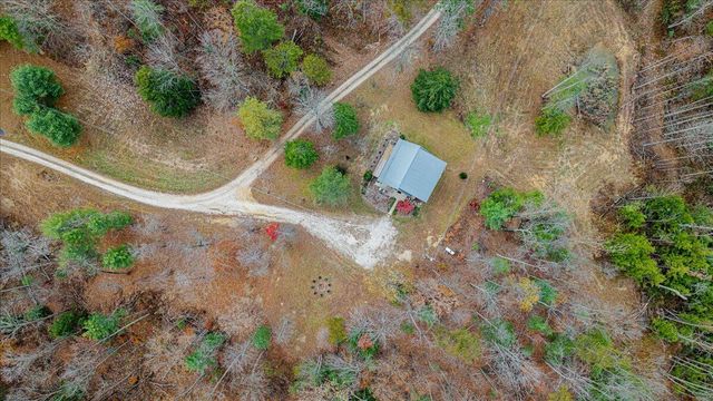 1516 Hobbs Road, Rogers, KY 41365