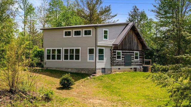 1516 Hobbs Road, Rogers, KY 41365