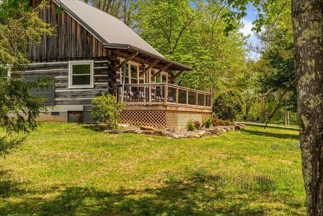 1516 Hobbs Road, Rogers, KY 41365