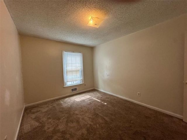 5140 High Point Road 21, Union City, GA 30291