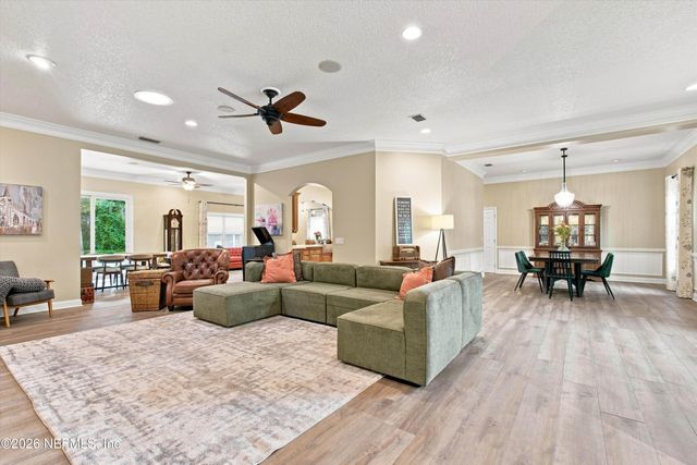 2718 CLAIRE Lane, Jacksonville, FL 32223