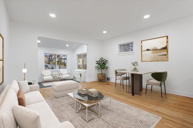 2597 S Austin STREET, Milwaukee, WI 53207