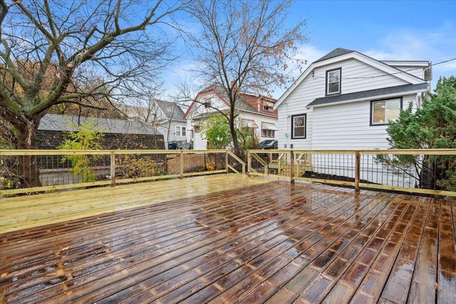 2597 S Austin STREET, Milwaukee, WI 53207