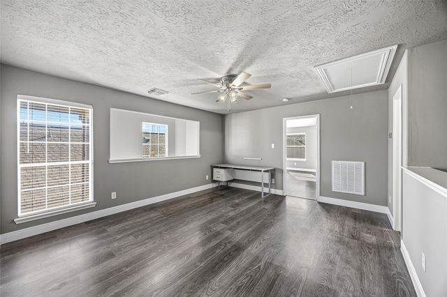 13718 Rural Oak Street, Houston, TX 77034