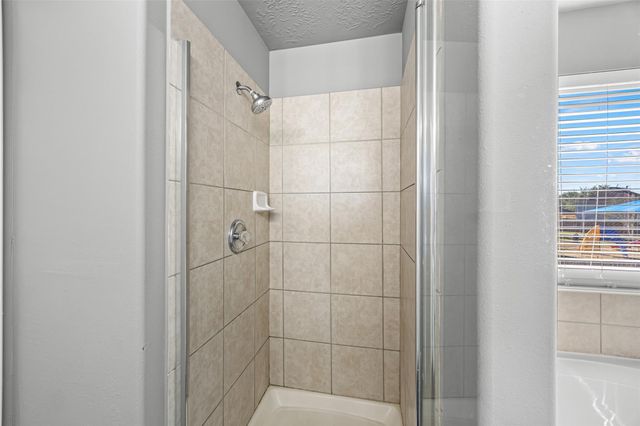 13718 Rural Oak Street, Houston, TX 77034