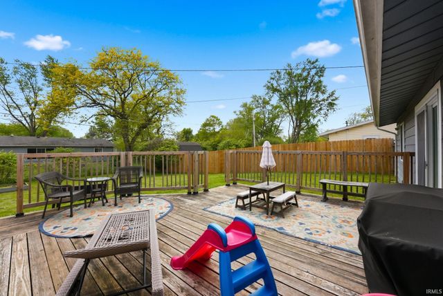 5006 Bahama Lane, Fort Wayne, IN 46815