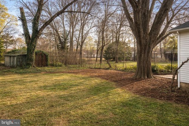 9704 BLAKE LN, Fairfax, VA 22031