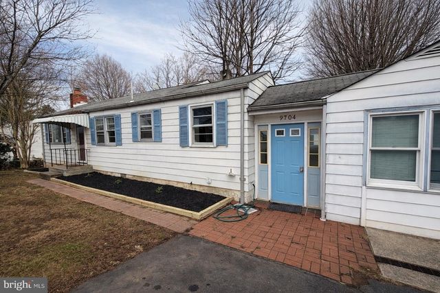 9704 BLAKE LN, Fairfax, VA 22031