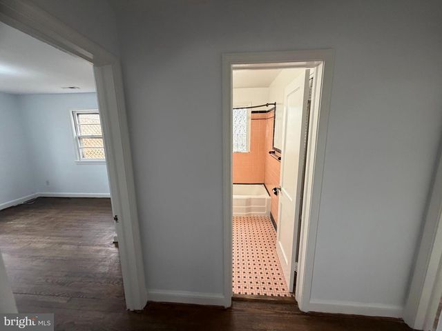 9704 BLAKE LN, Fairfax, VA 22031