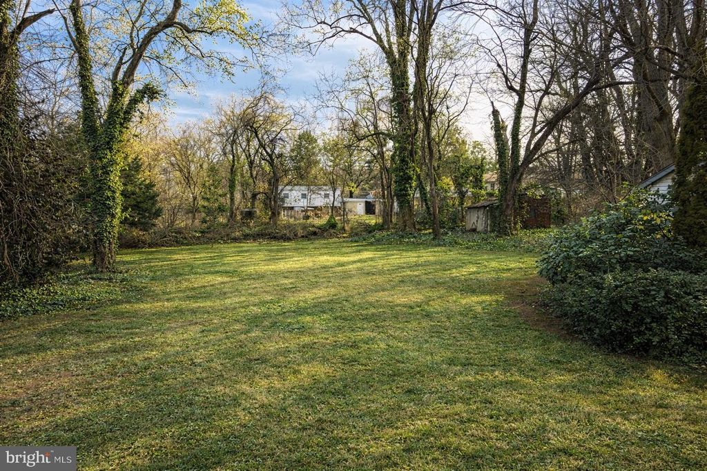 9704 BLAKE LN, Fairfax, VA 22031