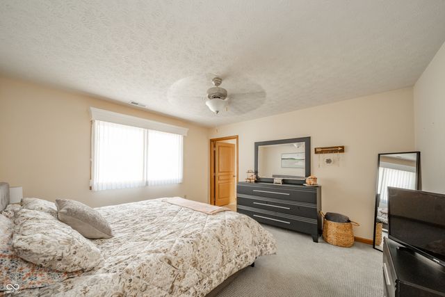 154 Bay Ridge Drive, Pendleton, IN 46064