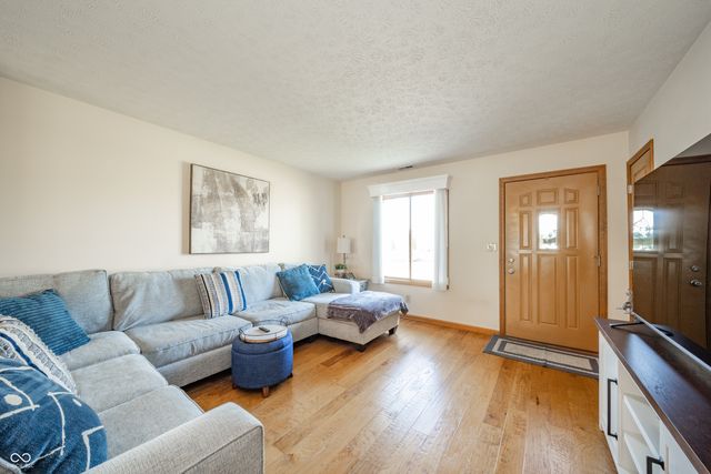 154 Bay Ridge Drive, Pendleton, IN 46064