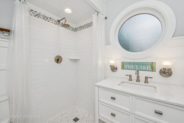 25030 W Fox Avenue, Antioch, IL 60002