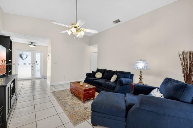 11038 SW 148th Place, Miami, FL 33196