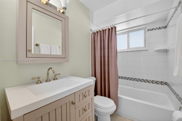 11038 SW 148th Place, Miami, FL 33196