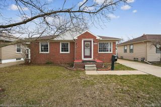 17049 Reno Street, Riverview, MI 48193