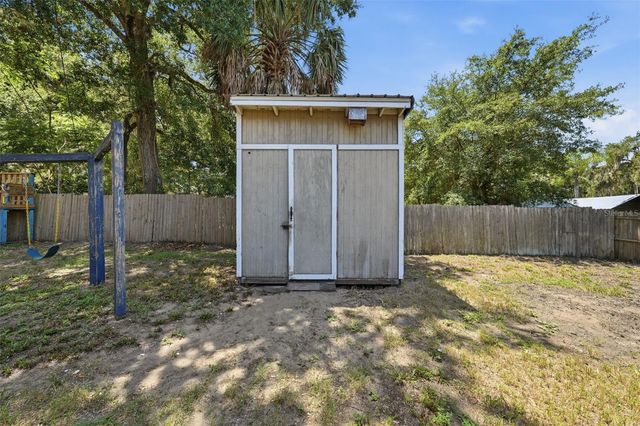 3104 GARDEN ROAD, Eustis, FL 32726
