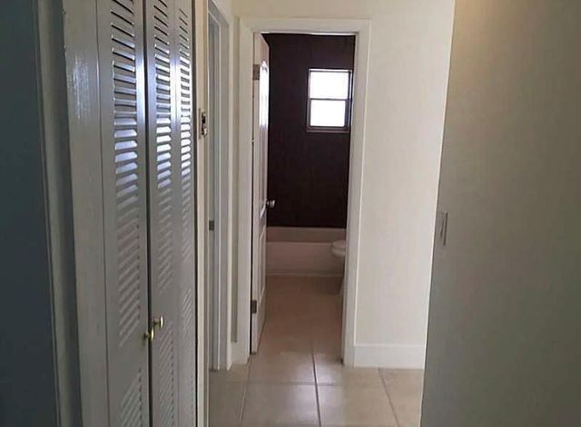 1290 NE 119th St 1B, Miami, FL 33161