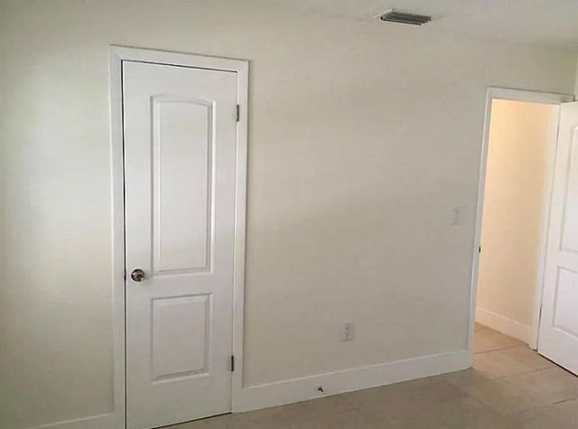 1290 NE 119th St 1B, Miami, FL 33161