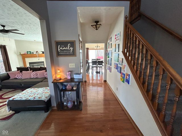 11723 Crab Apple Road, Indianapolis, IN 46239