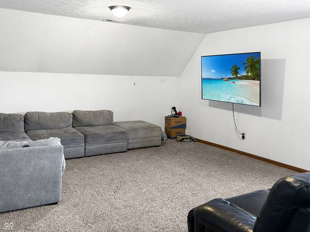 11723 Crab Apple Road, Indianapolis, IN 46239