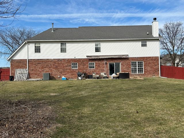 11723 Crab Apple Road, Indianapolis, IN 46239