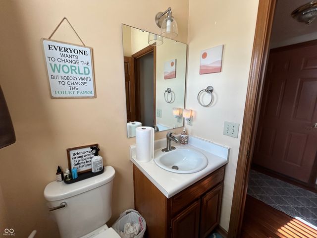 11723 Crab Apple Road, Indianapolis, IN 46239