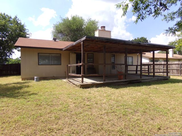 2814 Meadow River, San Antonio, TX 78251