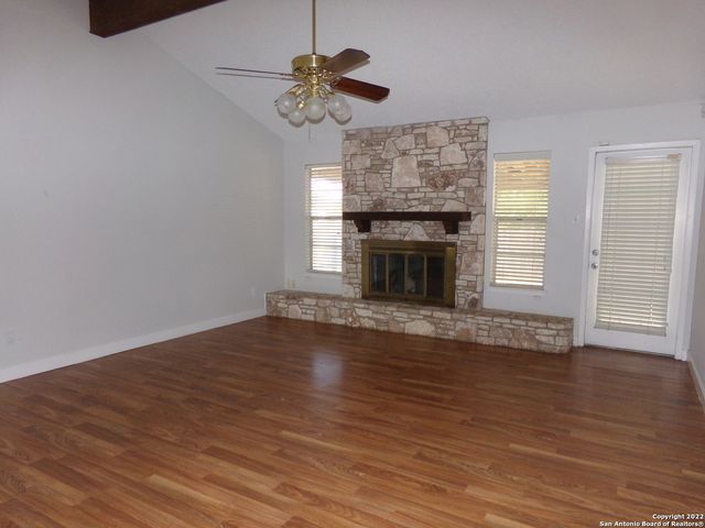 2814 Meadow River, San Antonio, TX 78251