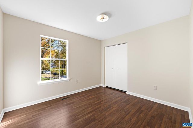 736 JONQUIL RD, Ruckersville, VA 22968