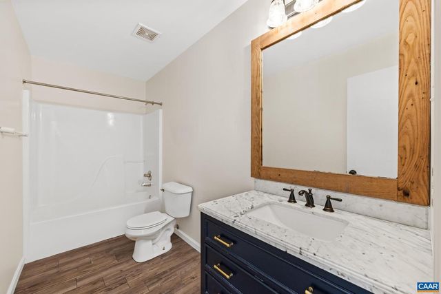 736 JONQUIL RD, Ruckersville, VA 22968