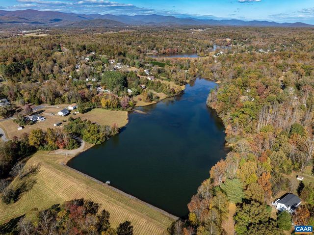 736 JONQUIL RD, Ruckersville, VA 22968