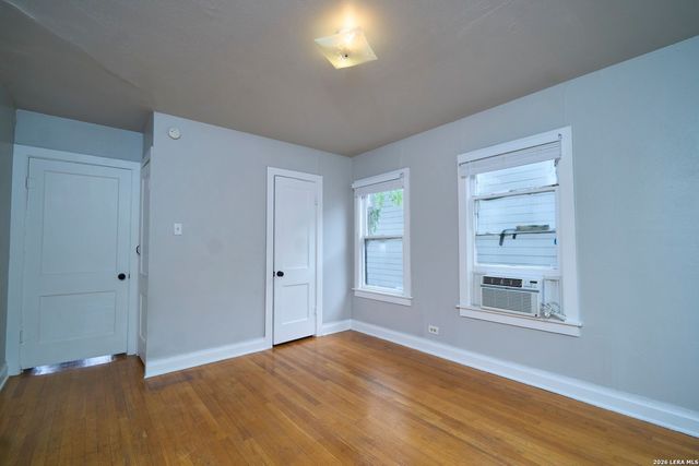 218 Claremont Ave Apt 4, San Antonio, TX 78209