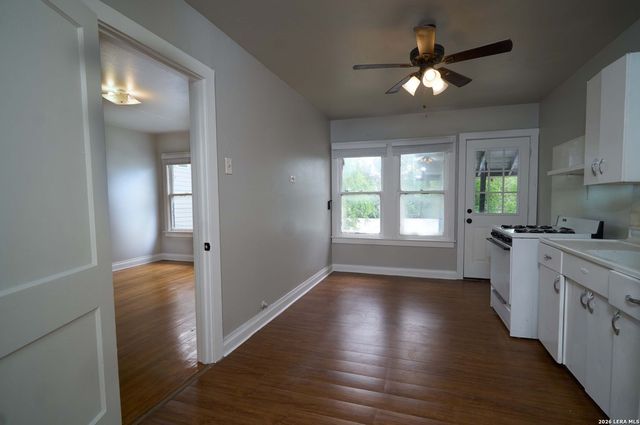 218 Claremont Ave Apt 4, San Antonio, TX 78209