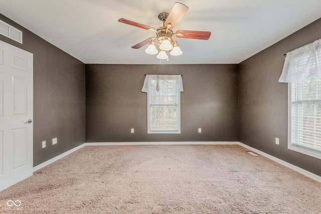 6370 W State Road 46, Columbus, IN 47201