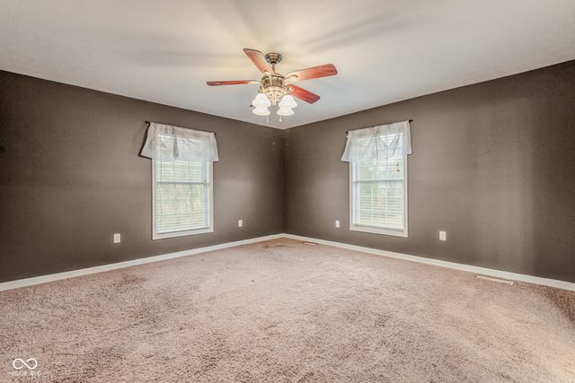 6370 W State Road 46, Columbus, IN 47201