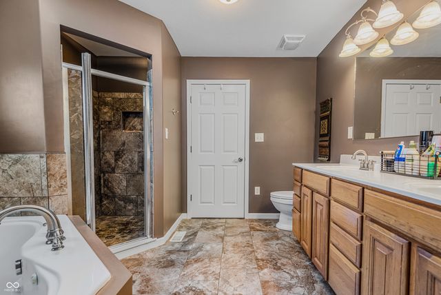 6370 W State Road 46, Columbus, IN 47201