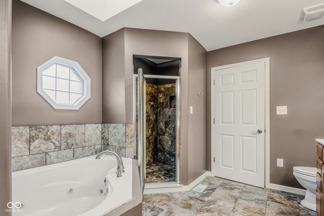 6370 W State Road 46, Columbus, IN 47201