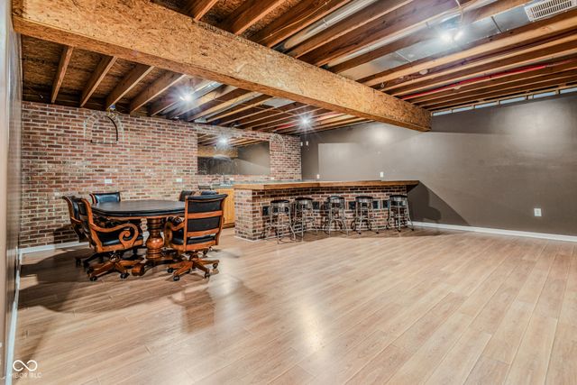 6370 W State Road 46, Columbus, IN 47201