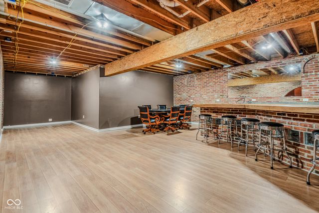 6370 W State Road 46, Columbus, IN 47201