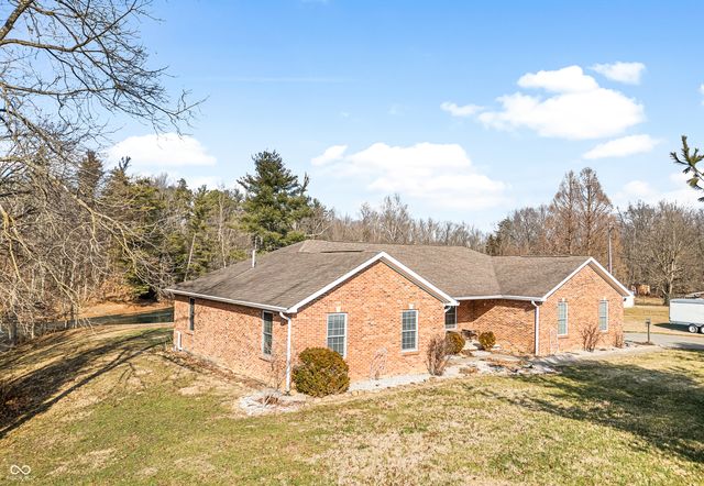 6370 W State Road 46, Columbus, IN 47201