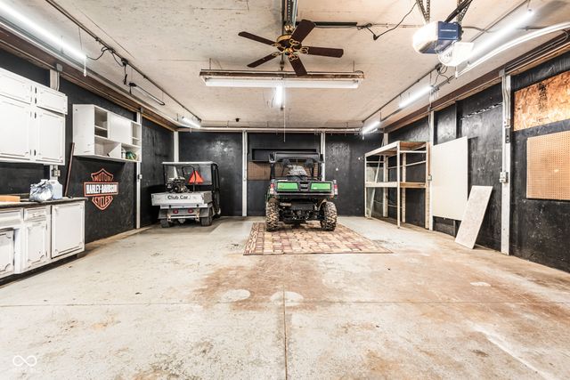 6370 W State Road 46, Columbus, IN 47201