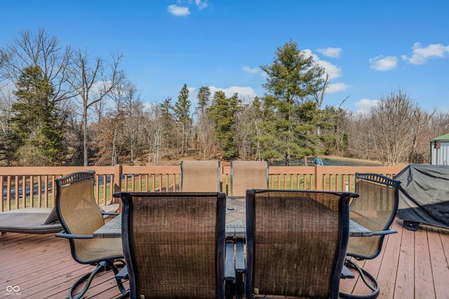 6370 W State Road 46, Columbus, IN 47201