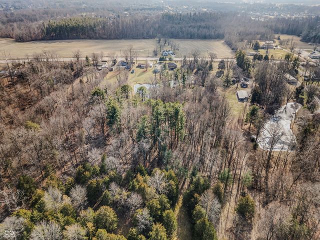 6370 W State Road 46, Columbus, IN 47201